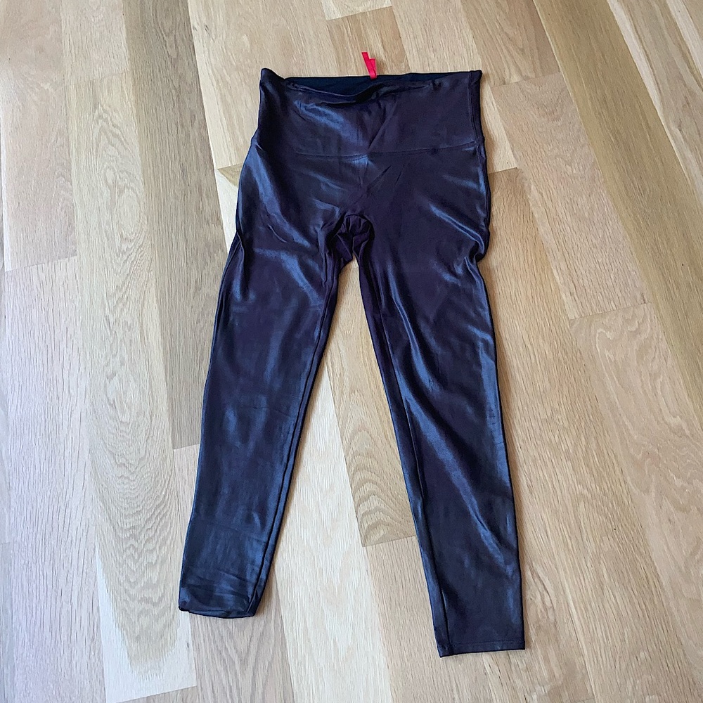 SPANX leggings, size 1X, eggplant color